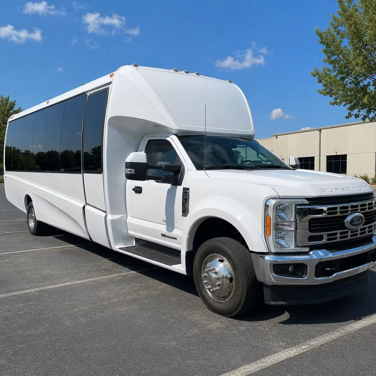 15 passenger minibus